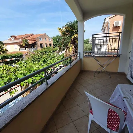 Apartment In Porec/istrien 40404 Porec